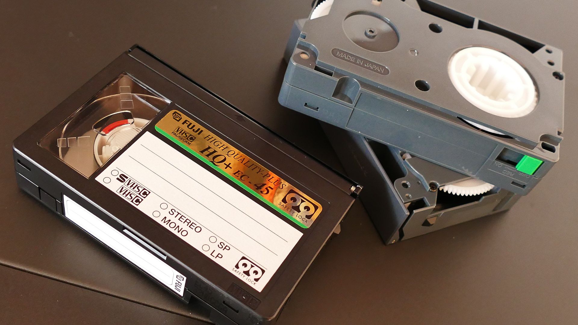 VHS-C